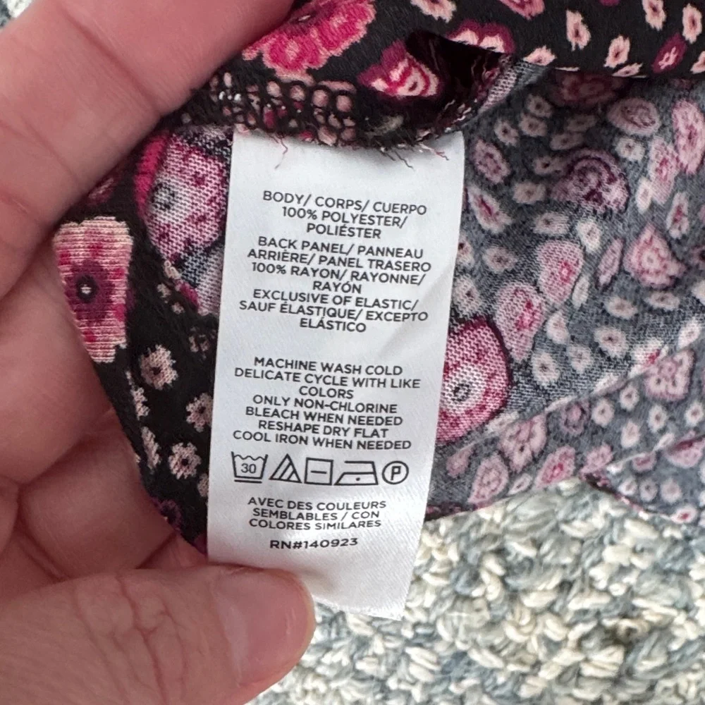 LOFT Black and Pink Floral Blouse - Picture 11 of 11